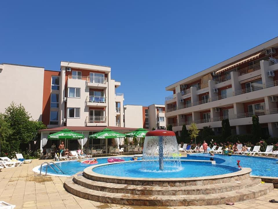 Holiday Fort Golf Club - Premium Apartments Slantschew brjag Exterior foto