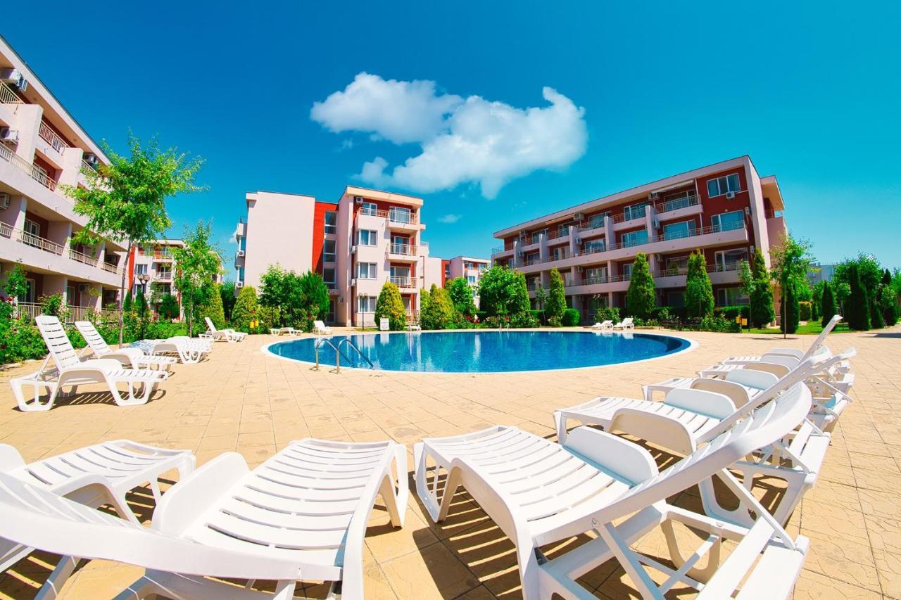 Holiday Fort Golf Club - Premium Apartments Slantschew brjag Exterior foto