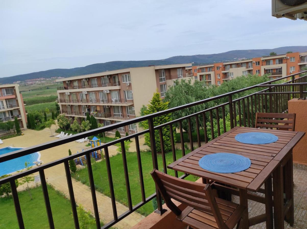 Holiday Fort Golf Club - Premium Apartments Slantschew brjag Exterior foto